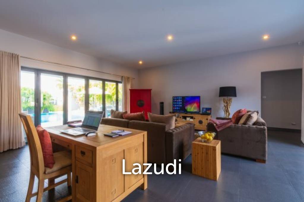 734 Sqm 3 Bed 4 Bath Villa For Sale