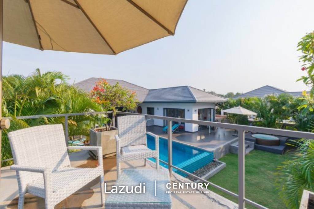 SUNSET VIEWS: Large 3 Bed Pool Villa