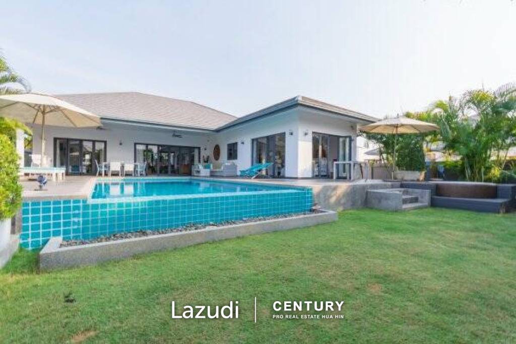 SUNSET VIEWS: Large 3 Bed Pool Villa