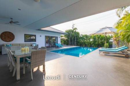 SUNSET VIEWS: Large 3 Bed Pool Villa