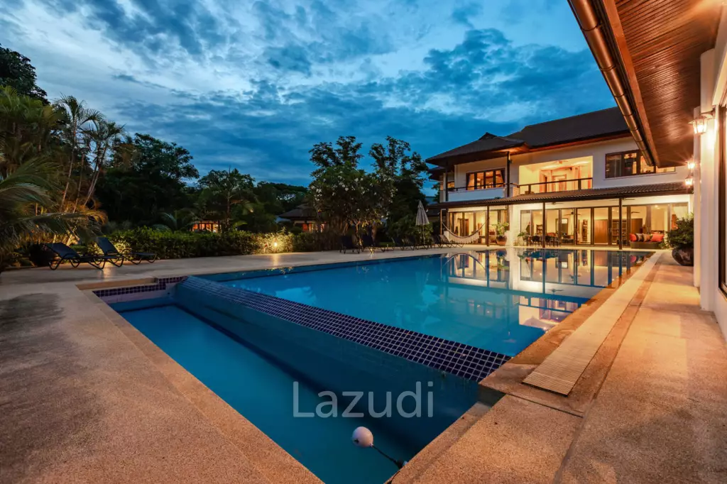 Large 6 Bed Luxury Villa on the Golf Course (PHJ)