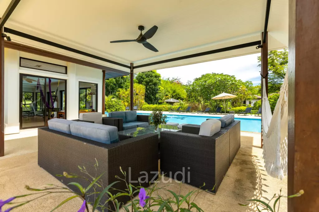 Large 6 Bed Luxury Villa on the Golf Course (PHJ)