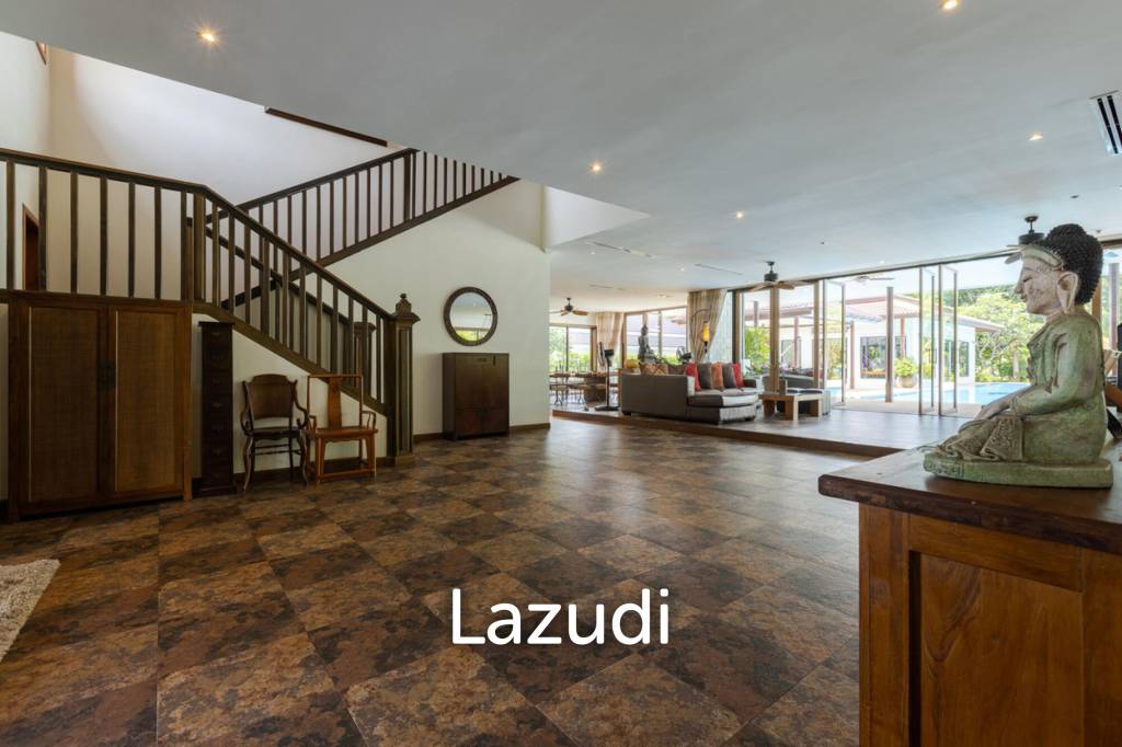 Large 6 Bed Luxury Villa on the Golf Course (PHJ)