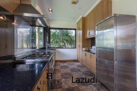 4,800 平方米 6 床 6 洗澡 别墅 对于 租