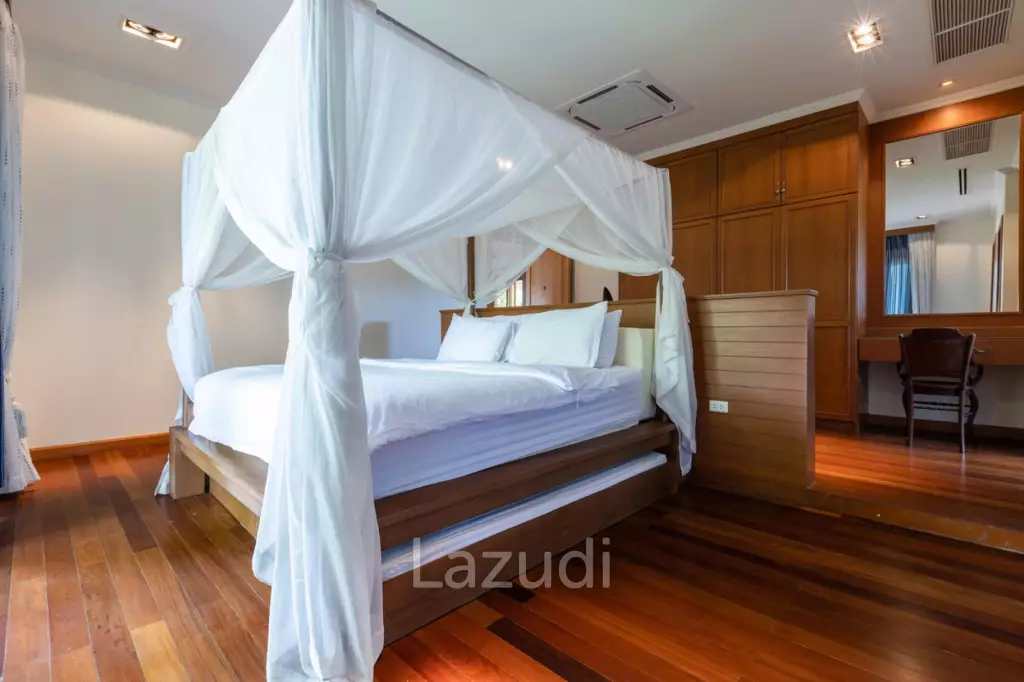 Large 6 Bed Luxury Villa on the Golf Course (PHJ)
