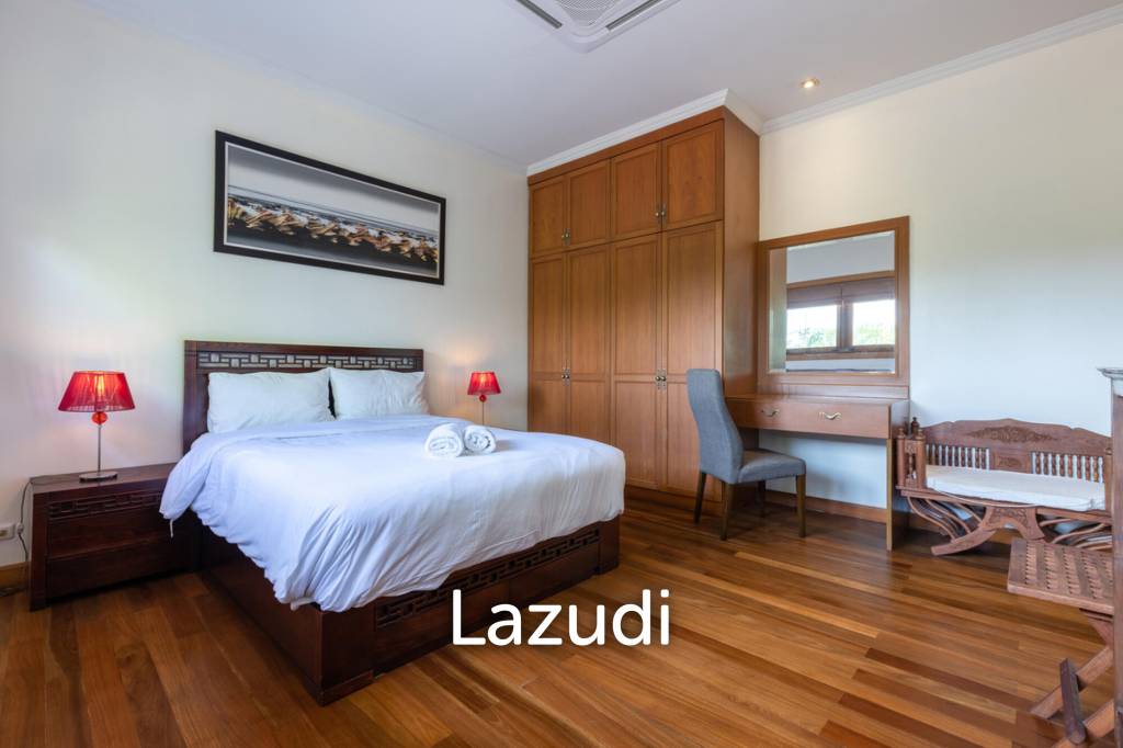 Large 6 Bed Luxury Villa on the Golf Course (PHJ)