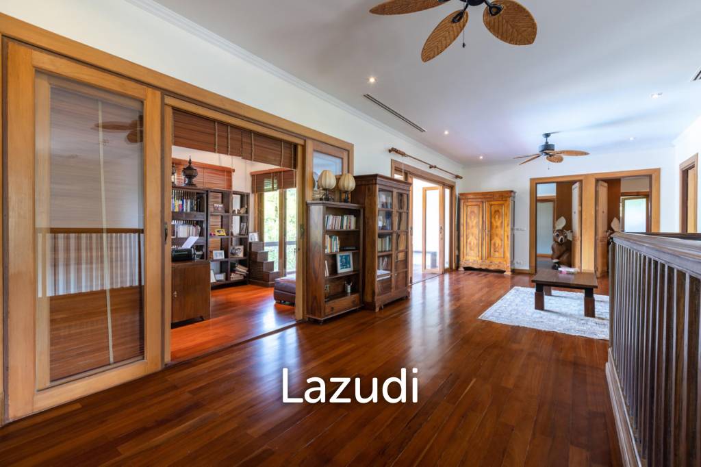 Large 6 Bed Luxury Villa on the Golf Course (PHJ)