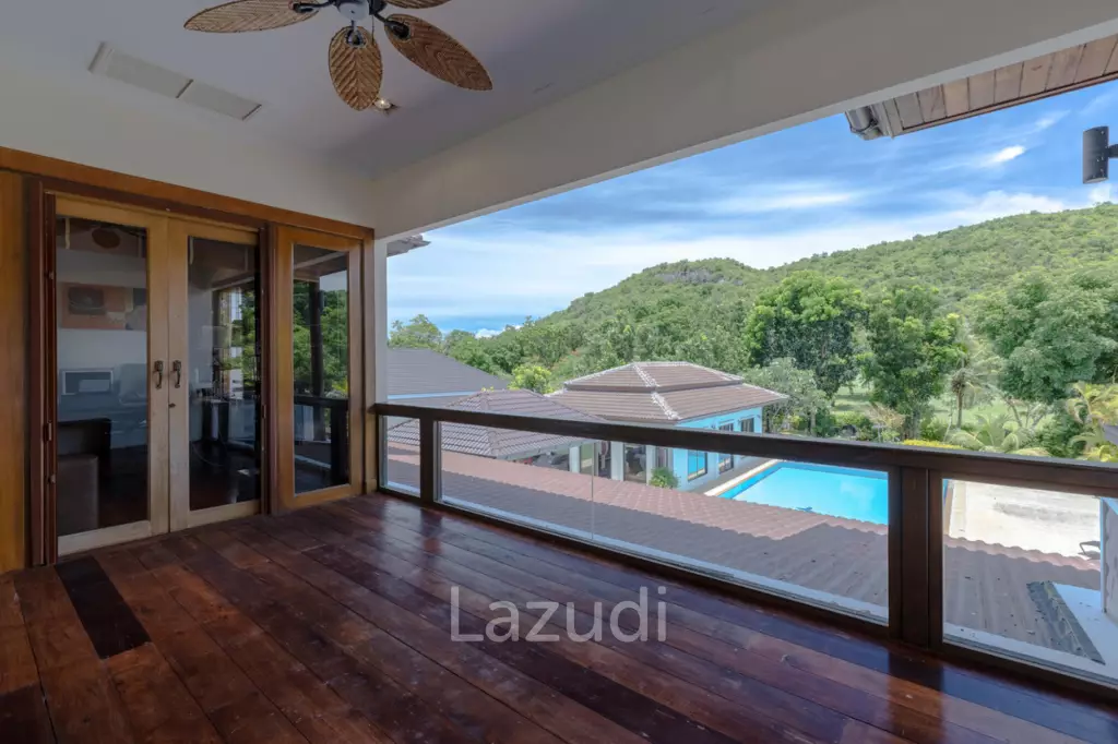 Large 6 Bed Luxury Villa on the Golf Course (PHJ)