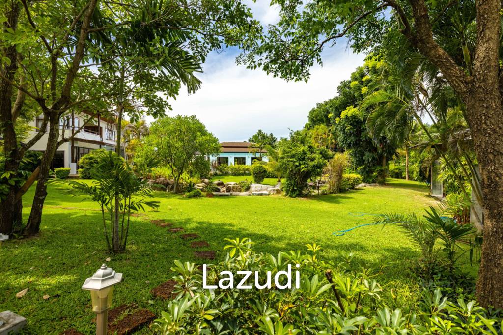 Large 6 Bed Luxury Villa on the Golf Course (PHJ)