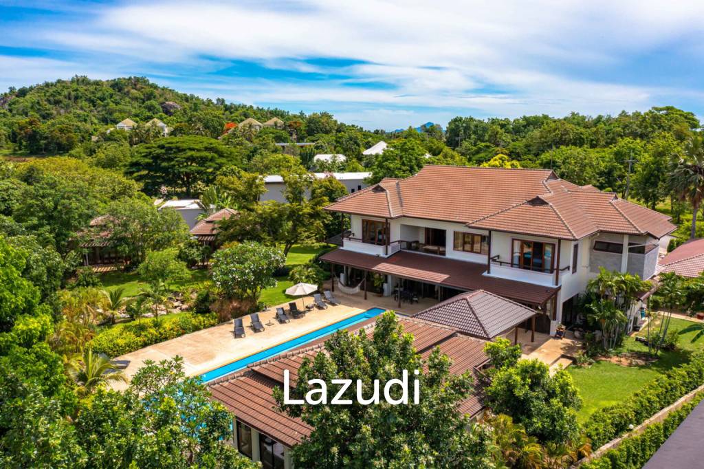 Large 6 Bed Luxury Villa on the Golf Course (PHJ)