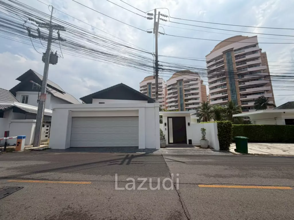 Modern Luxury Living at Thabali Village Pattaya