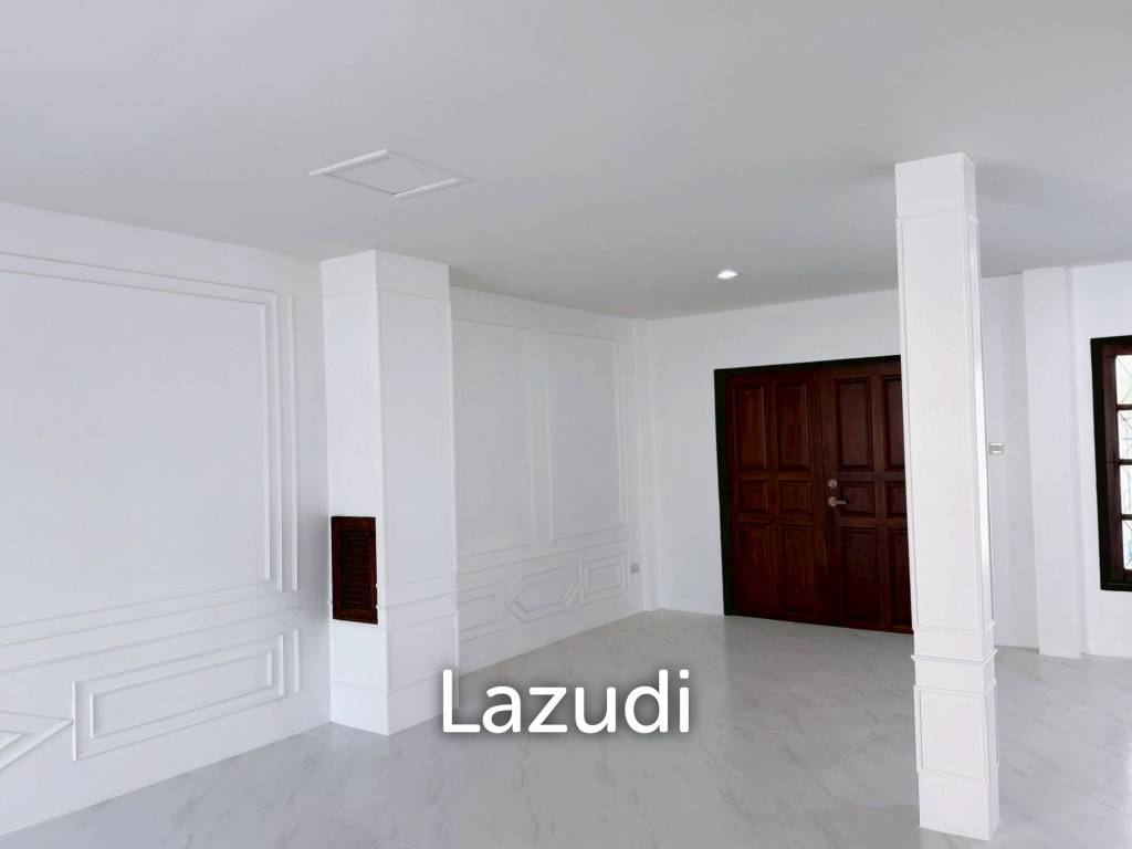 Newly Renovated Home for Sale at Baan Suay Rim Suan
