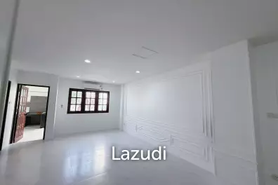 บ้านรีโนเวทใหม่พร้อมขายที่บ้านสุยริมสวน พัทยา