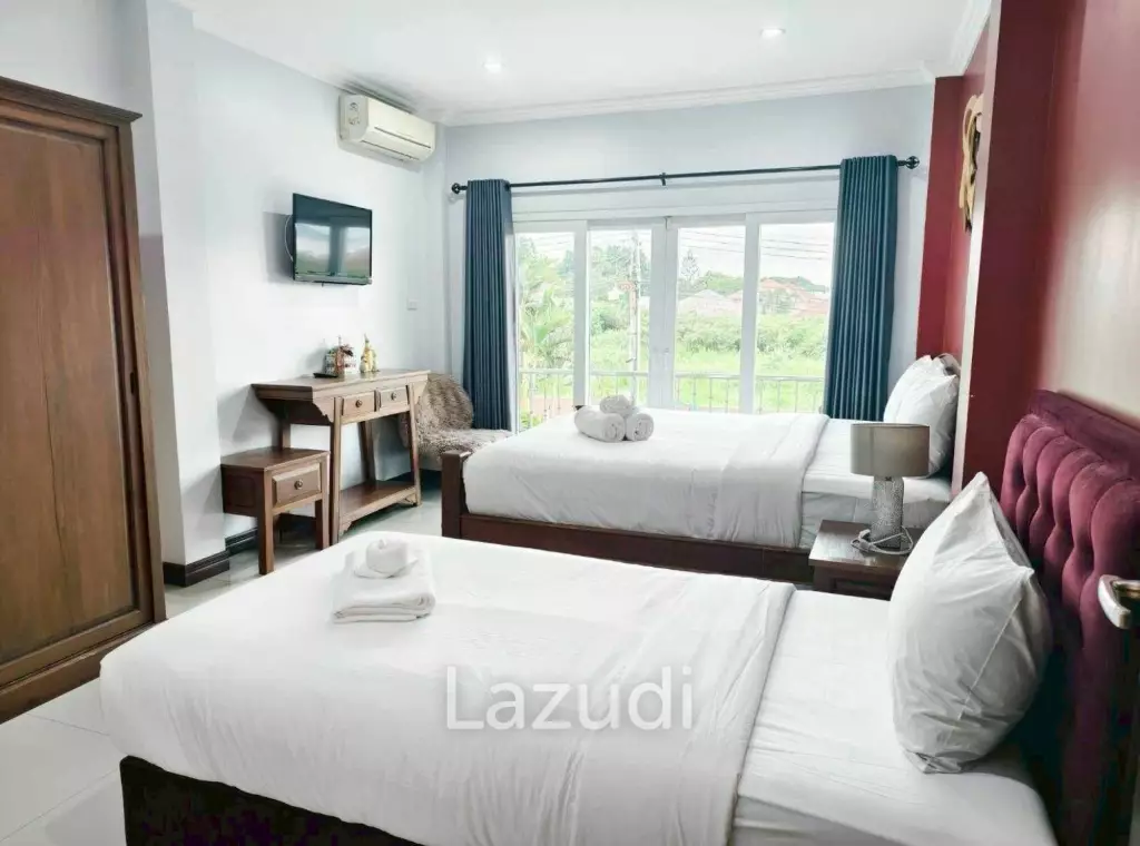 Grand 7-Bedroom Pool Villa at View Point Village