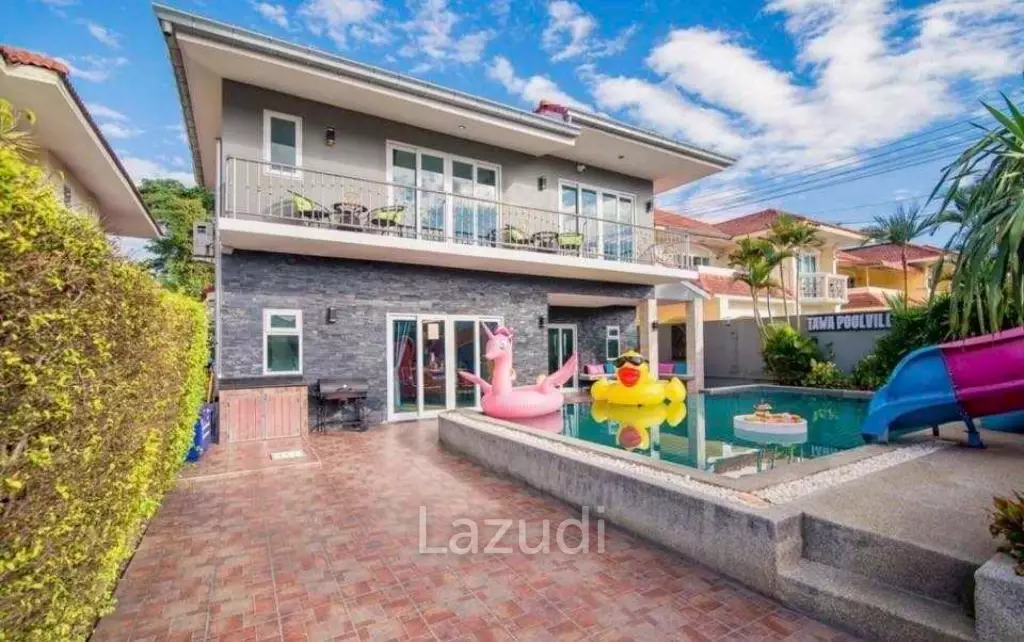 Grand 7-Bedroom Pool Villa at View Point Village
