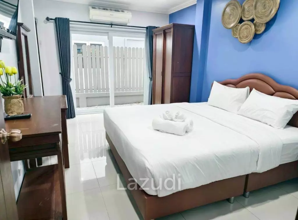 Grand 7-Bedroom Pool Villa at View Point Village