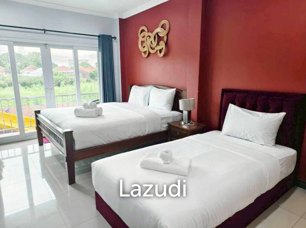Grand 7-Bedroom Pool Villa at View Point Village
