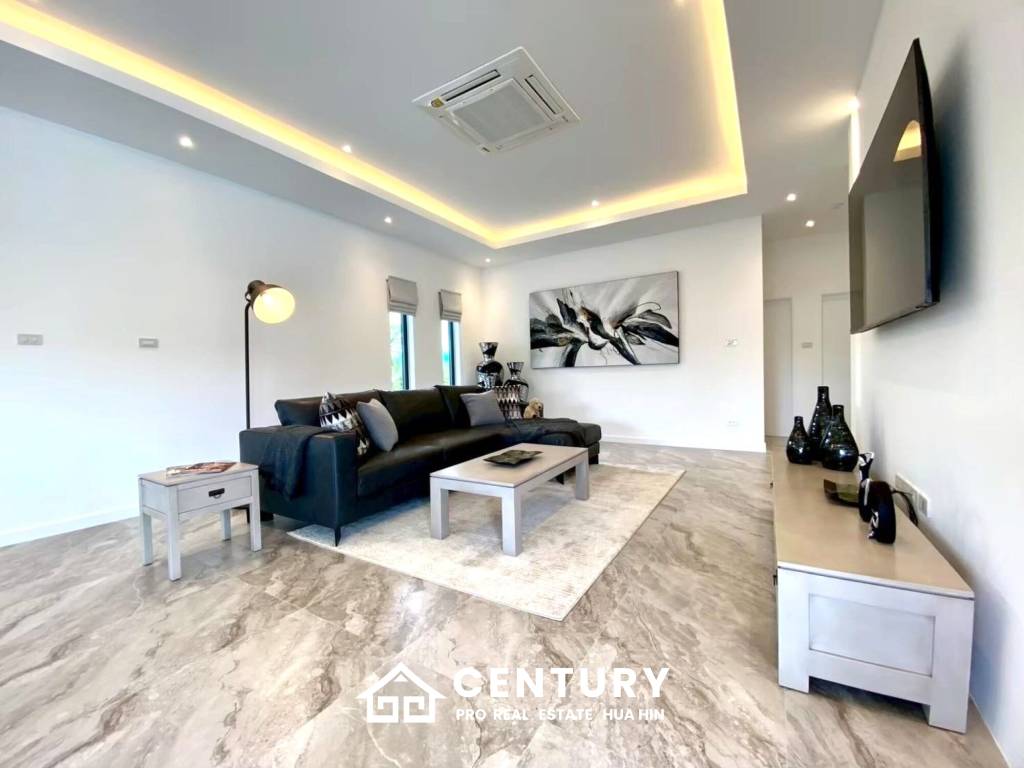 532 Kvm 3 Seng 3 Bad Villa for Salg