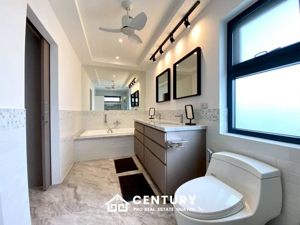 532 Kvm 3 Seng 3 Bad Villa for Salg