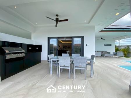 532 Kvm 3 Seng 3 Bad Villa for Salg