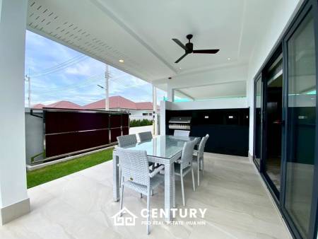 532 Kvm 3 Seng 3 Bad Villa for Salg