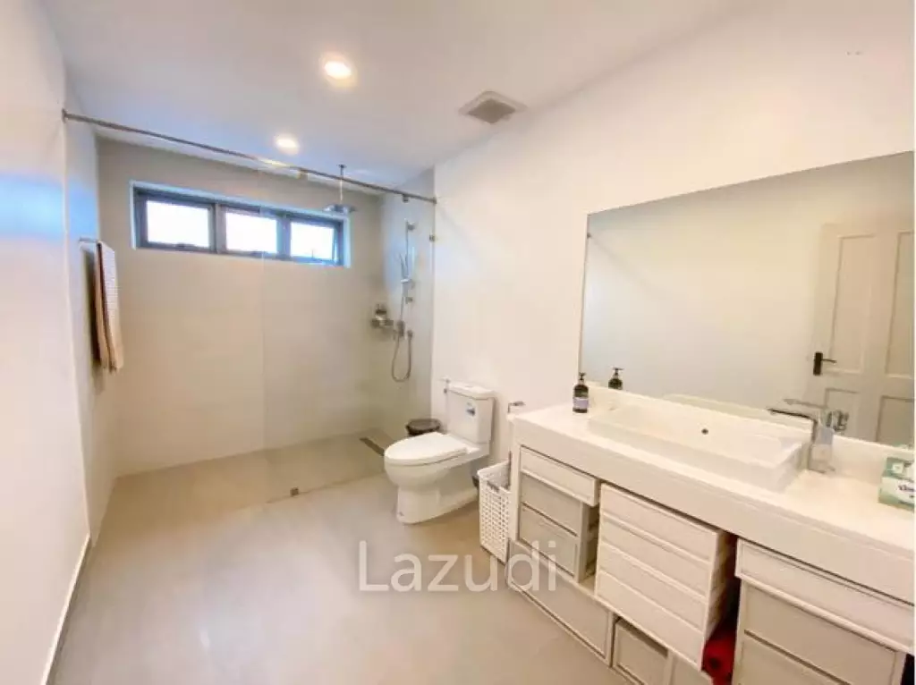 Newly Renovated Tropical Villa for Sale Near Yanui Beach