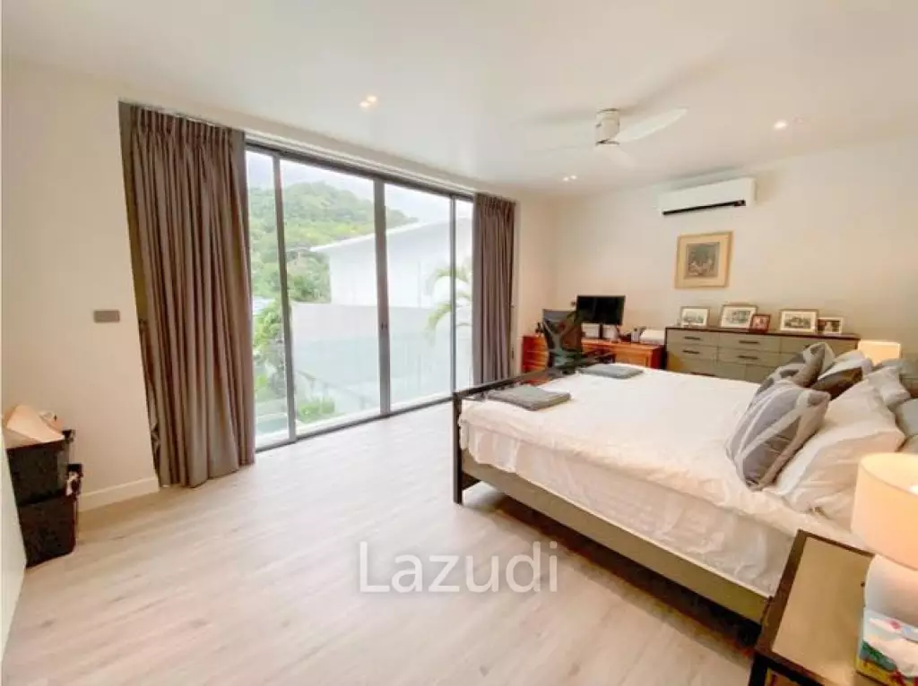 Newly Renovated Tropical Villa for Sale Near Yanui Beach