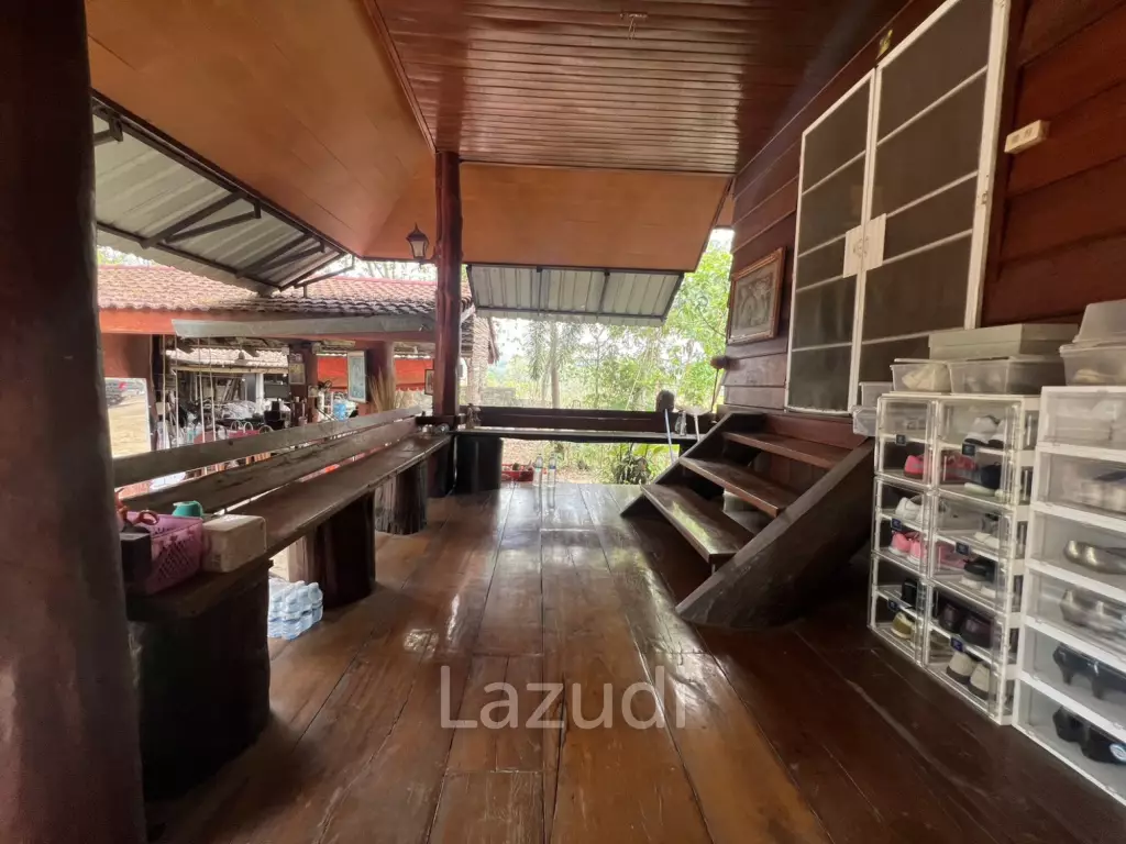 3 Bedrooms House with Resort for Sale near City at Mae Yao