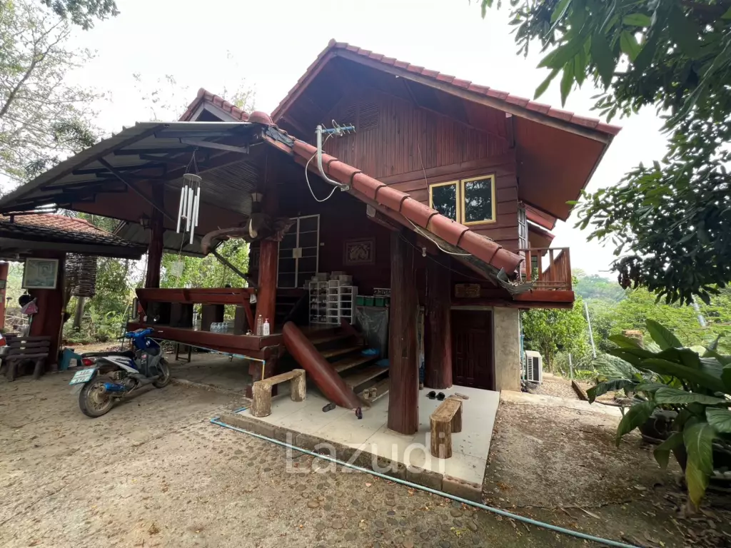 3 Bedrooms House with Resort for Sale near City at Mae Yao