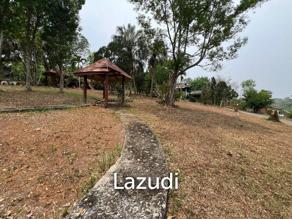 3 Bedrooms House with Resort for Sale near City at Mae Yao