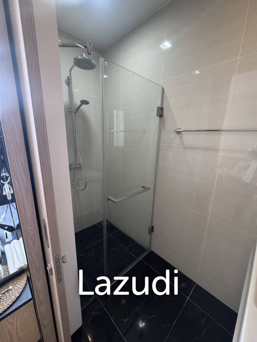 29th Floor 25.9 sqm Condo at Park Origin Phromphong Khlong Toei Bangkok