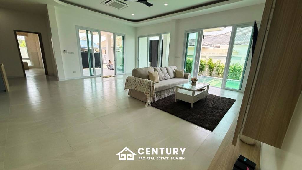 372 Kvm 3 Seng 3 Bad Villa for Salg