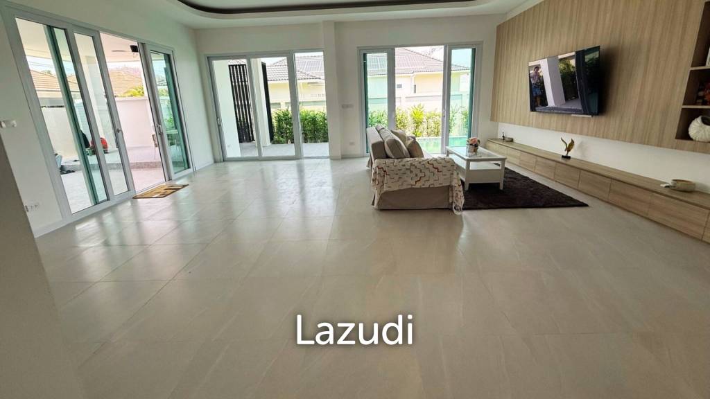 214 sqm Modern Pool Villa in Hin Lek Fai Hua Hin