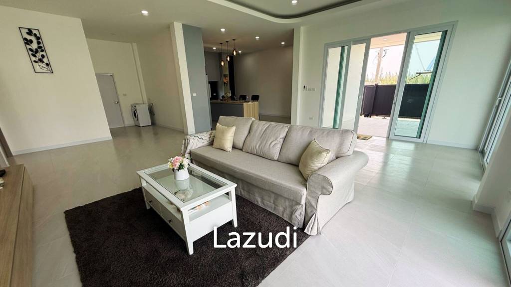 214 sqm Modern Pool Villa in Hin Lek Fai Hua Hin