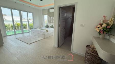 214 sqm Modern Pool Villa in Hin Lek Fai Hua Hin
