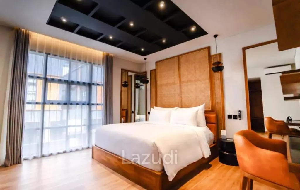 Three Bedroom Townhouse in 5 star Resort walking distance to Berawa Beach