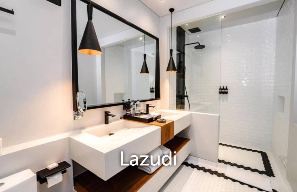 Three Bedroom Townhouse in 5 star Resort walking distance to Berawa Beach
