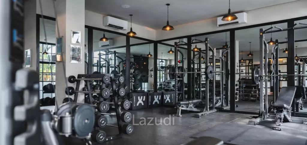 Three Bedroom Townhouse in 5 star Resort walking distance to Berawa Beach