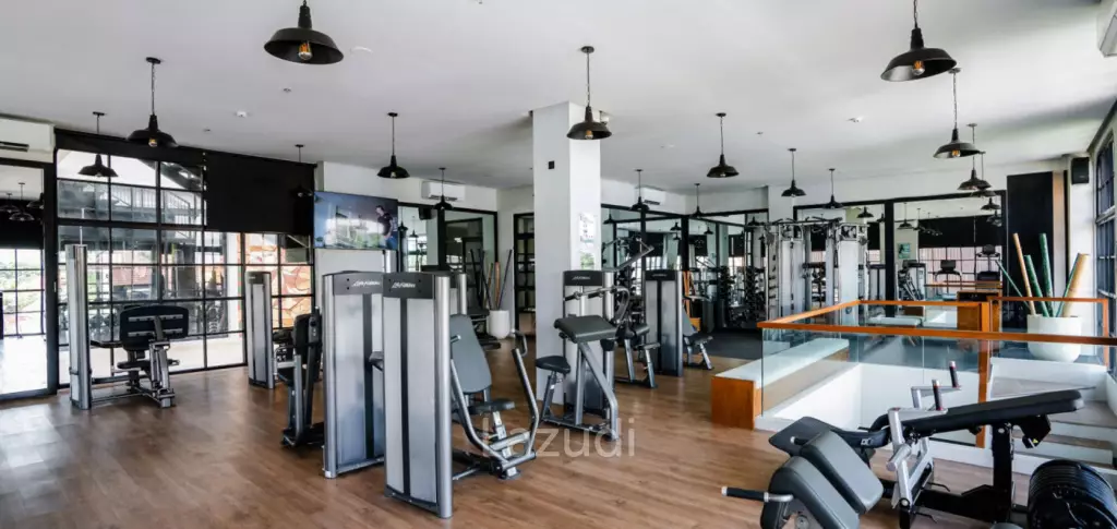 Three Bedroom Townhouse in 5 star Resort walking distance to Berawa Beach