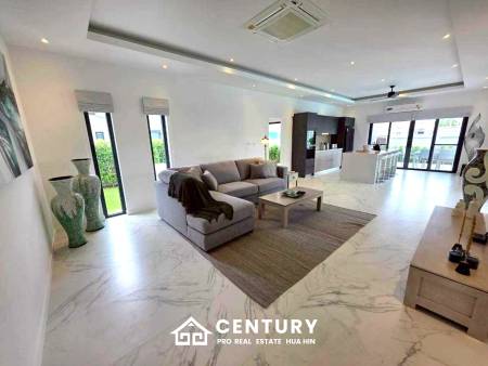 500 Kvm 3 Seng 3 Bad Villa for Salg