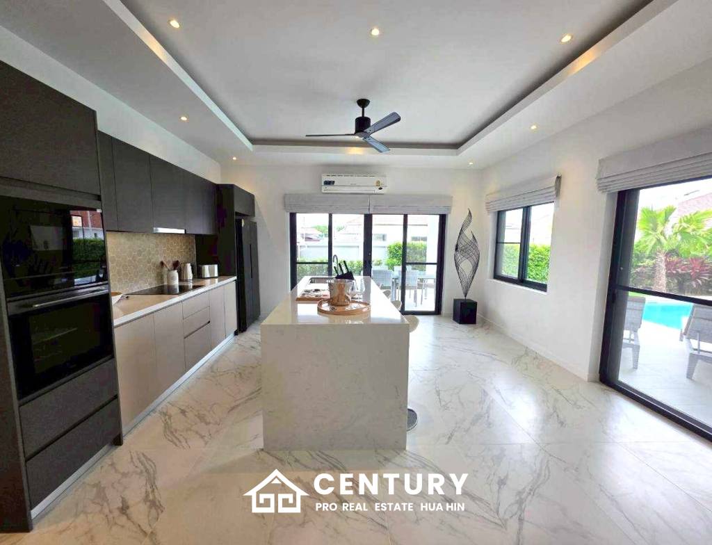 500 Kvm 3 Seng 3 Bad Villa for Salg