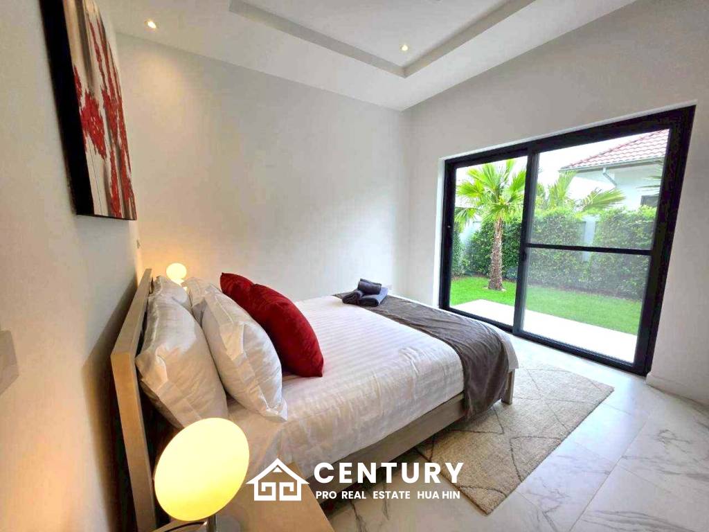 500 Kvm 3 Seng 3 Bad Villa for Salg