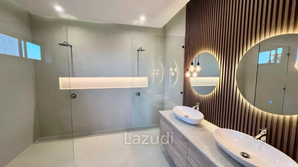 Luxury 3-Bedroom Sea View Villa in Plai Laem with Infinity Pool & Panoramic Bay Views