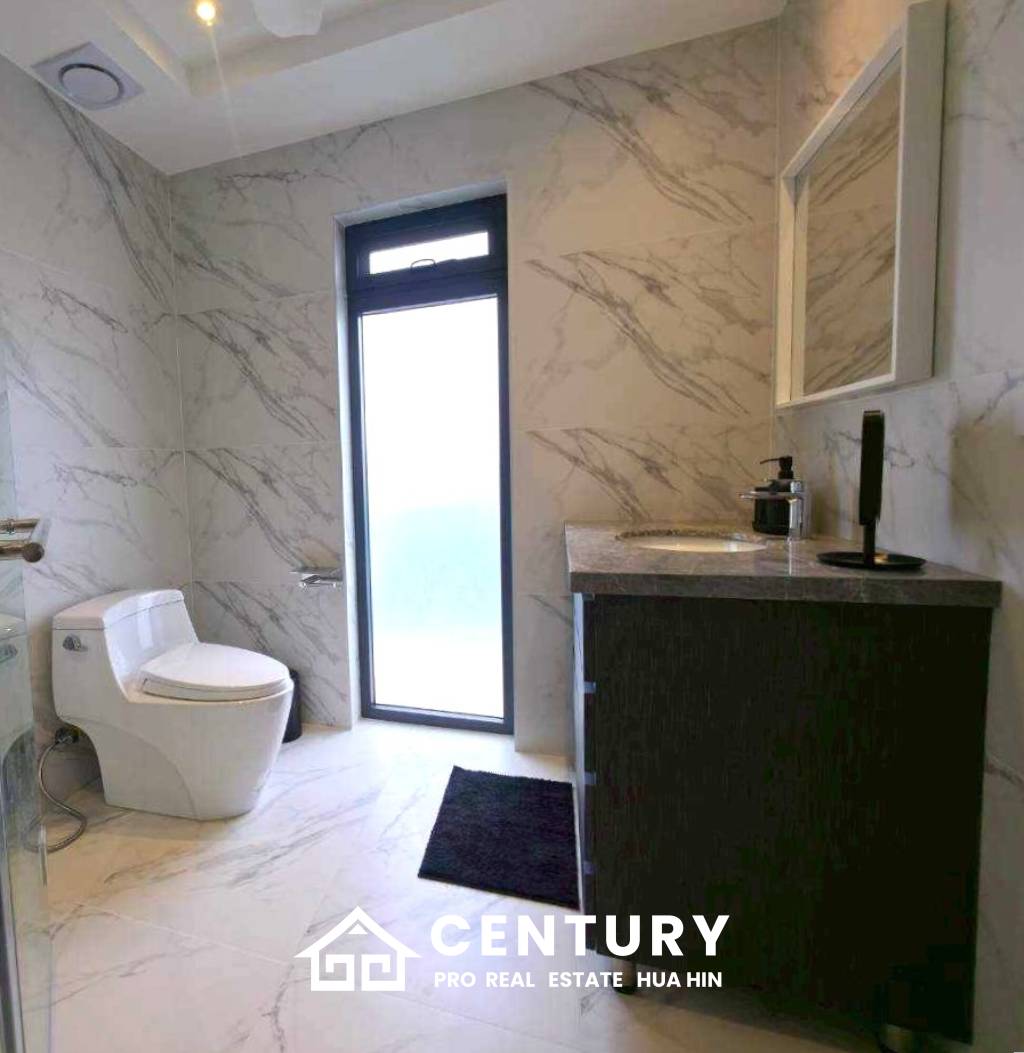 500 Kvm 3 Seng 2 Bad Villa for Salg