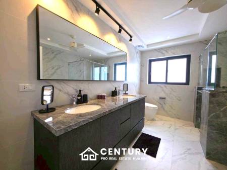 500 Kvm 3 Seng 2 Bad Villa for Salg