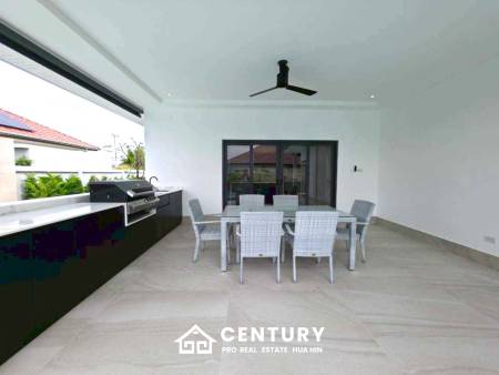 500 Kvm 3 Seng 2 Bad Villa for Salg