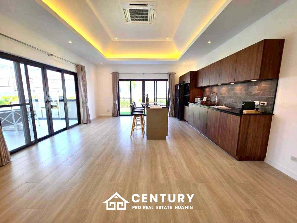 500 Kvm 3 Seng 3 Bad Villa for Salg