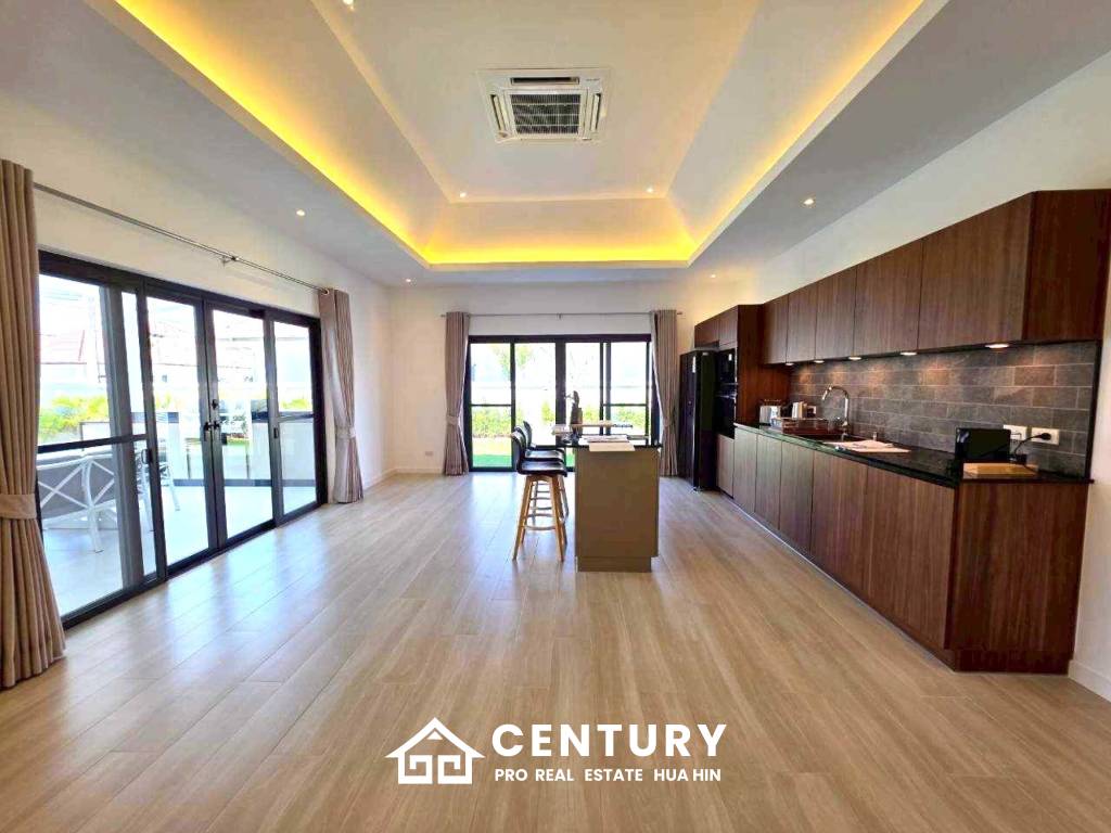 500 Kvm 3 Seng 3 Bad Villa for Salg