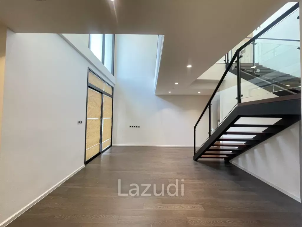 112 Sqm 2 Bed MUNIQ Sukhumvit 23