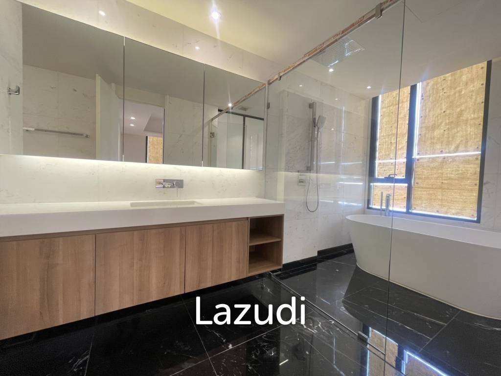 112 Sqm 2 Bed MUNIQ Sukhumvit 23